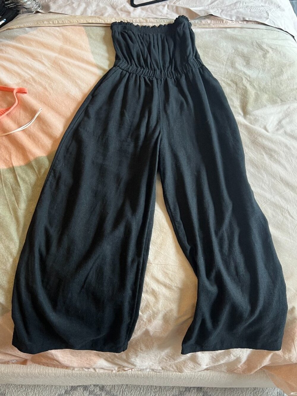 Abercrombie & Fitch Grey Sleeveless Jumpsuit, Size Small